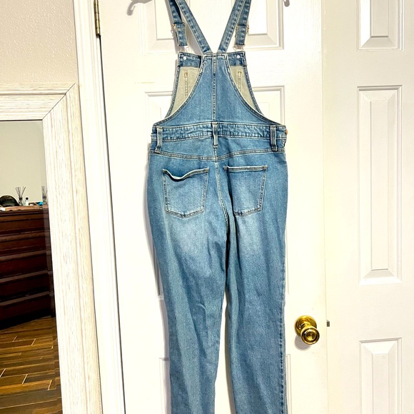 Overalls - Picture 2 of 3
